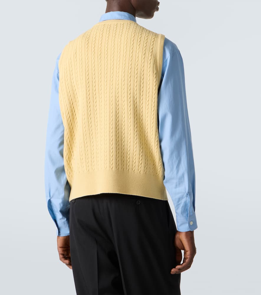 Cable-knit wool vest