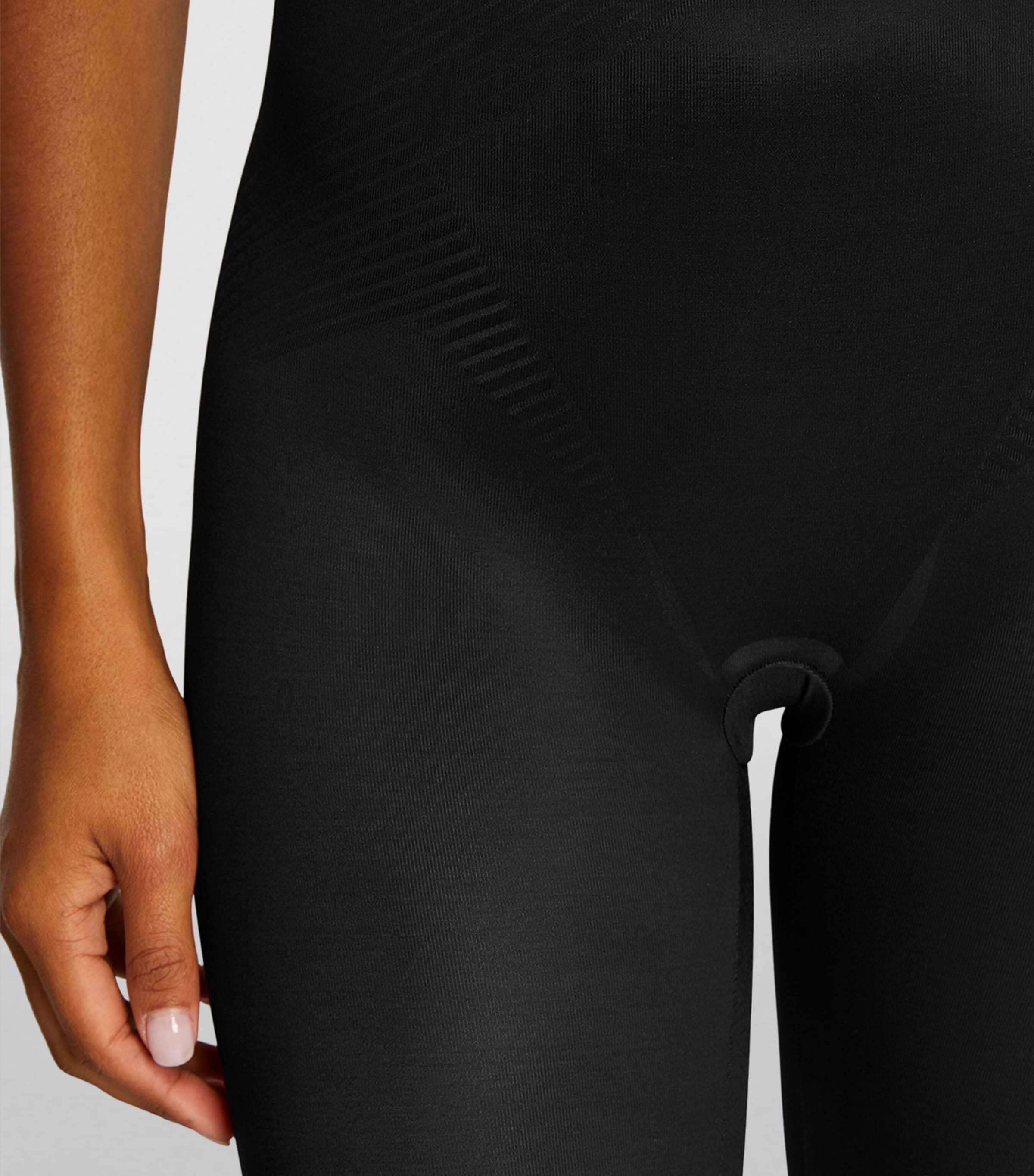 Thinstincts 2.0 Shaping Capri Pants - Medium Control
