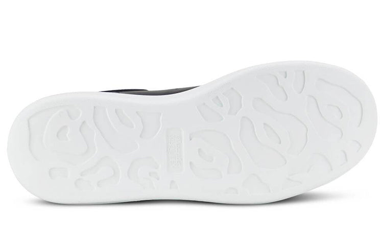 Oversized Sneaker 'Black White Sole'