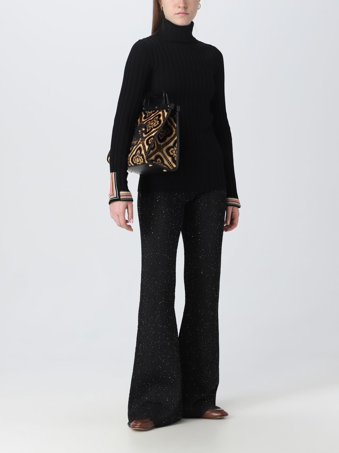 Sweater Woman color Black