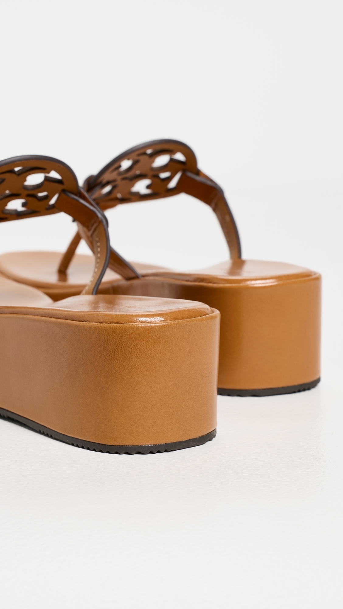 Miller Wedge Sandals 25mm Walnut