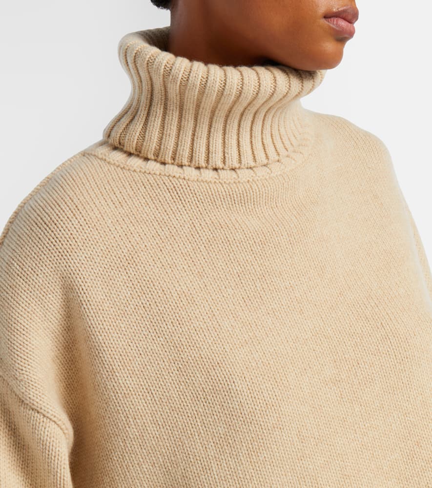 N°434 Crop Xtra cashmere turtleneck sweater