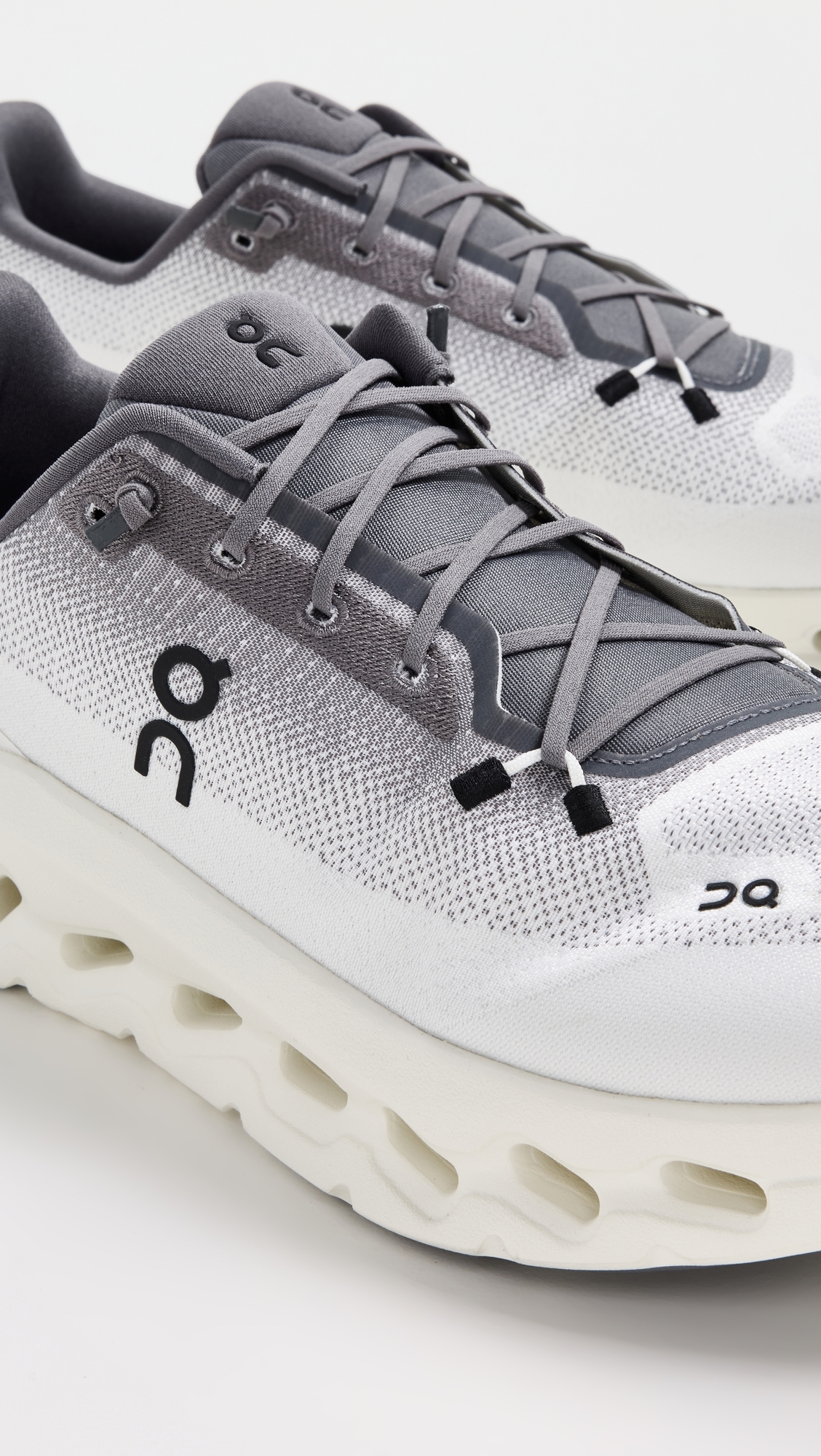 Cloudtilt 1 Sneakers Rock/Ivory