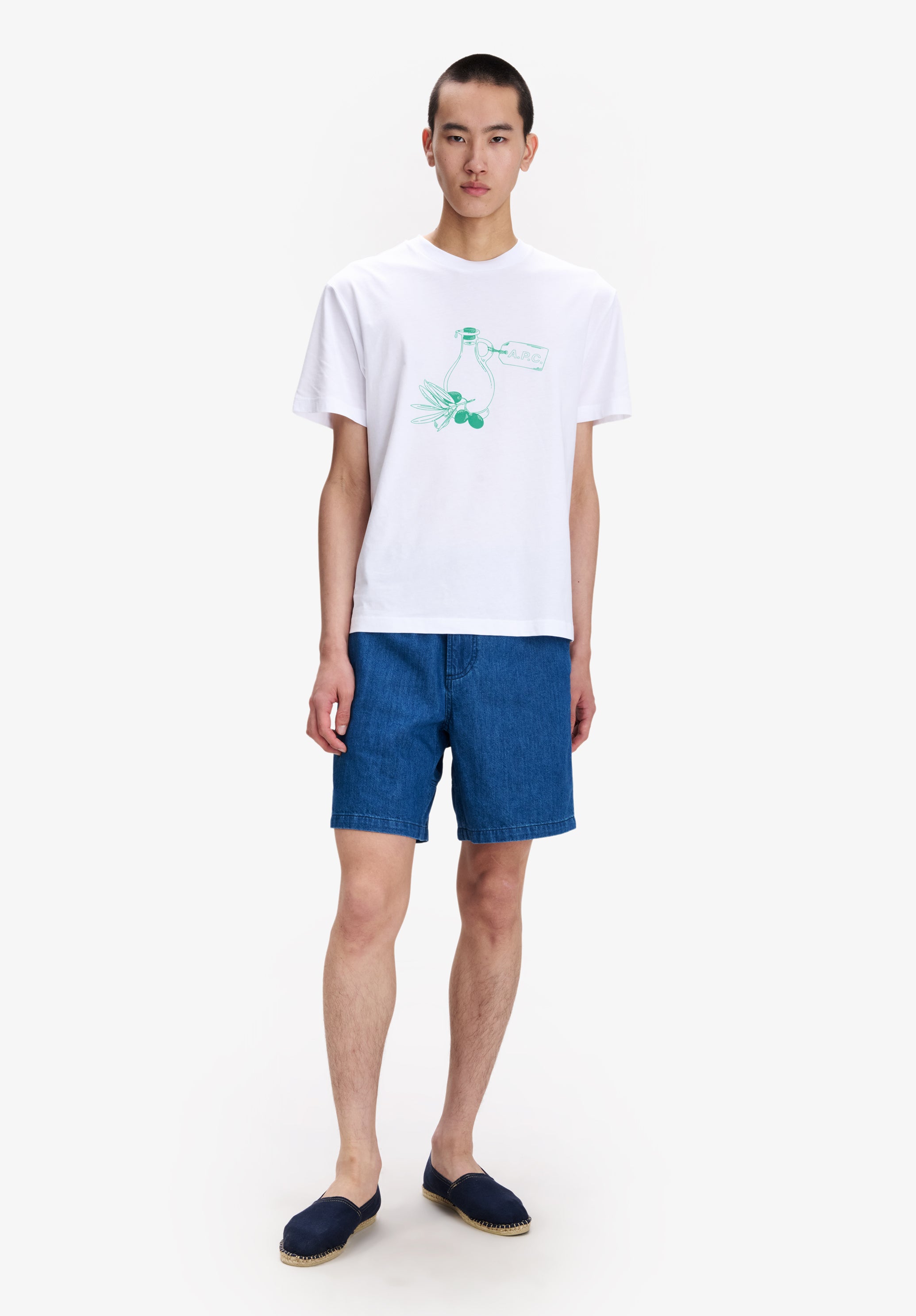 A. P.C. Men's Olive Oil T-Shirt Size: Extra Small in White