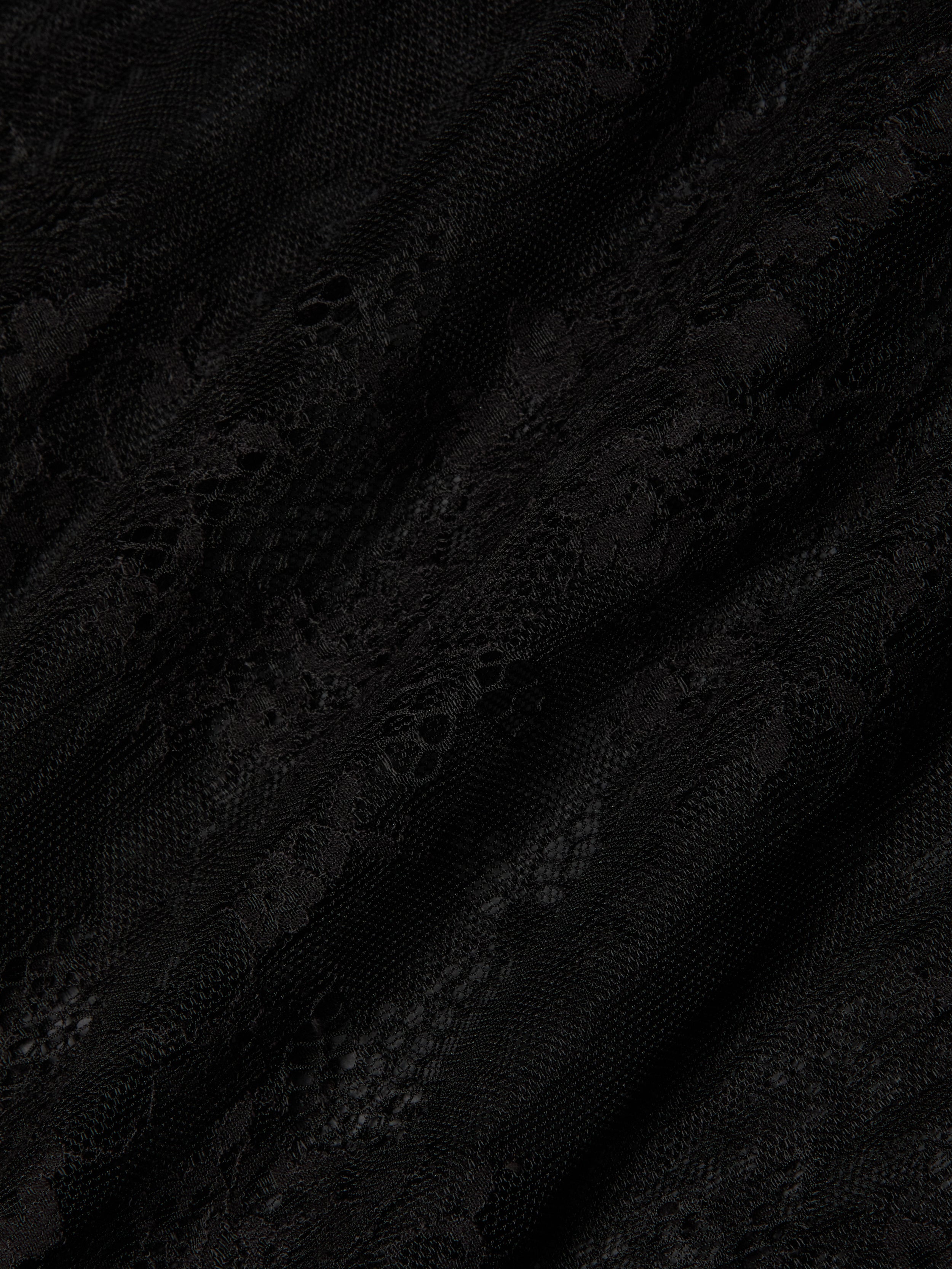 Alona Lace Maxi Skirt In Black