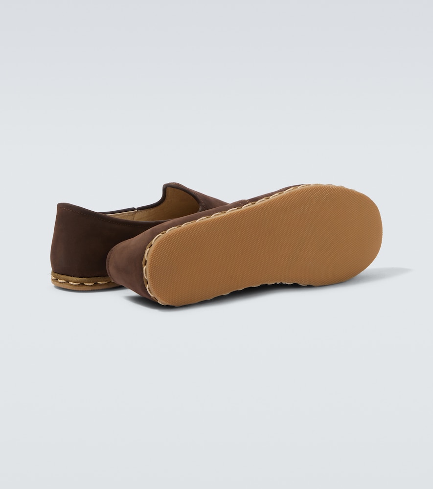 Leather slip-on shoes