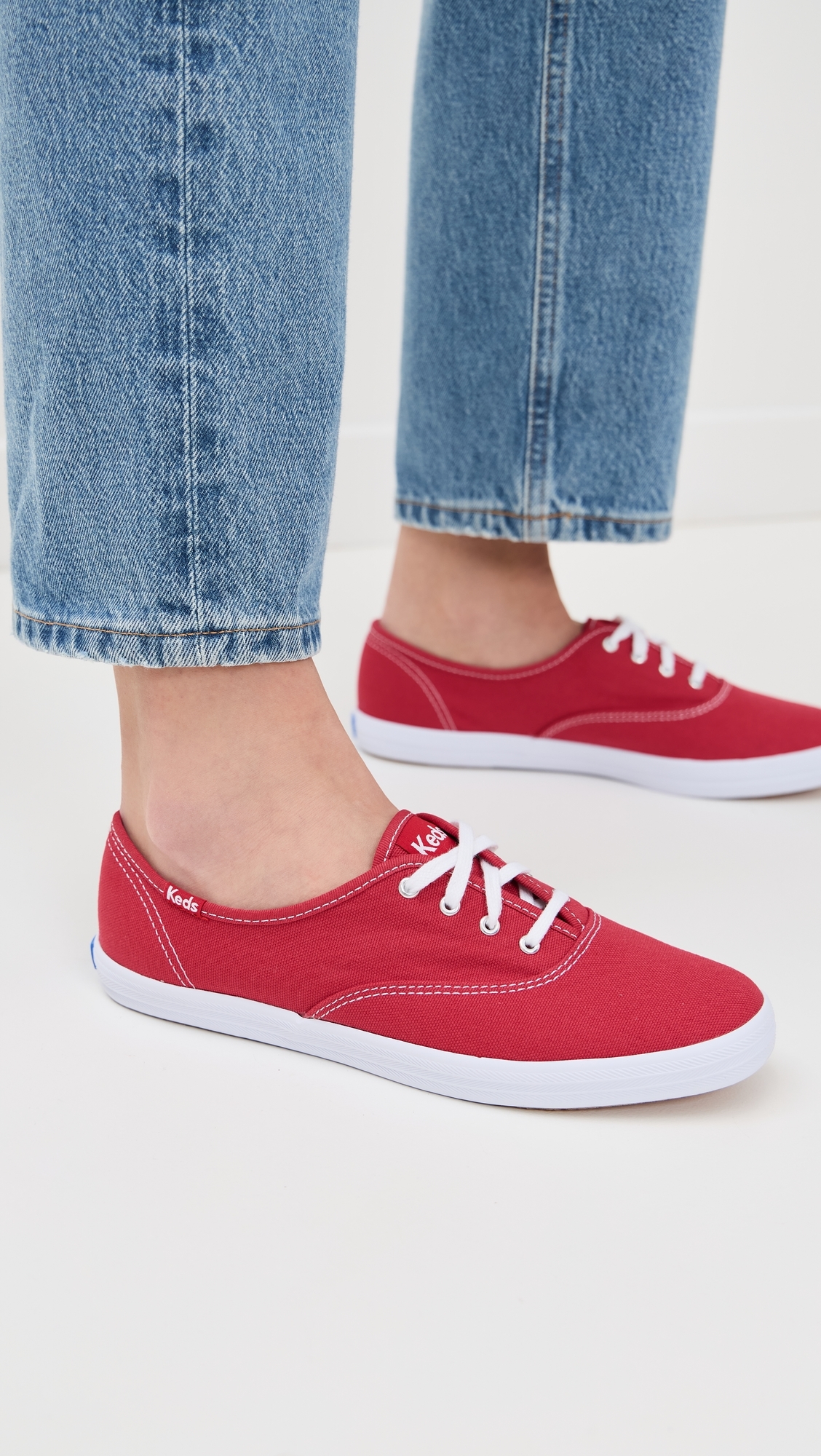 Champion Canvas Sneakers Red
