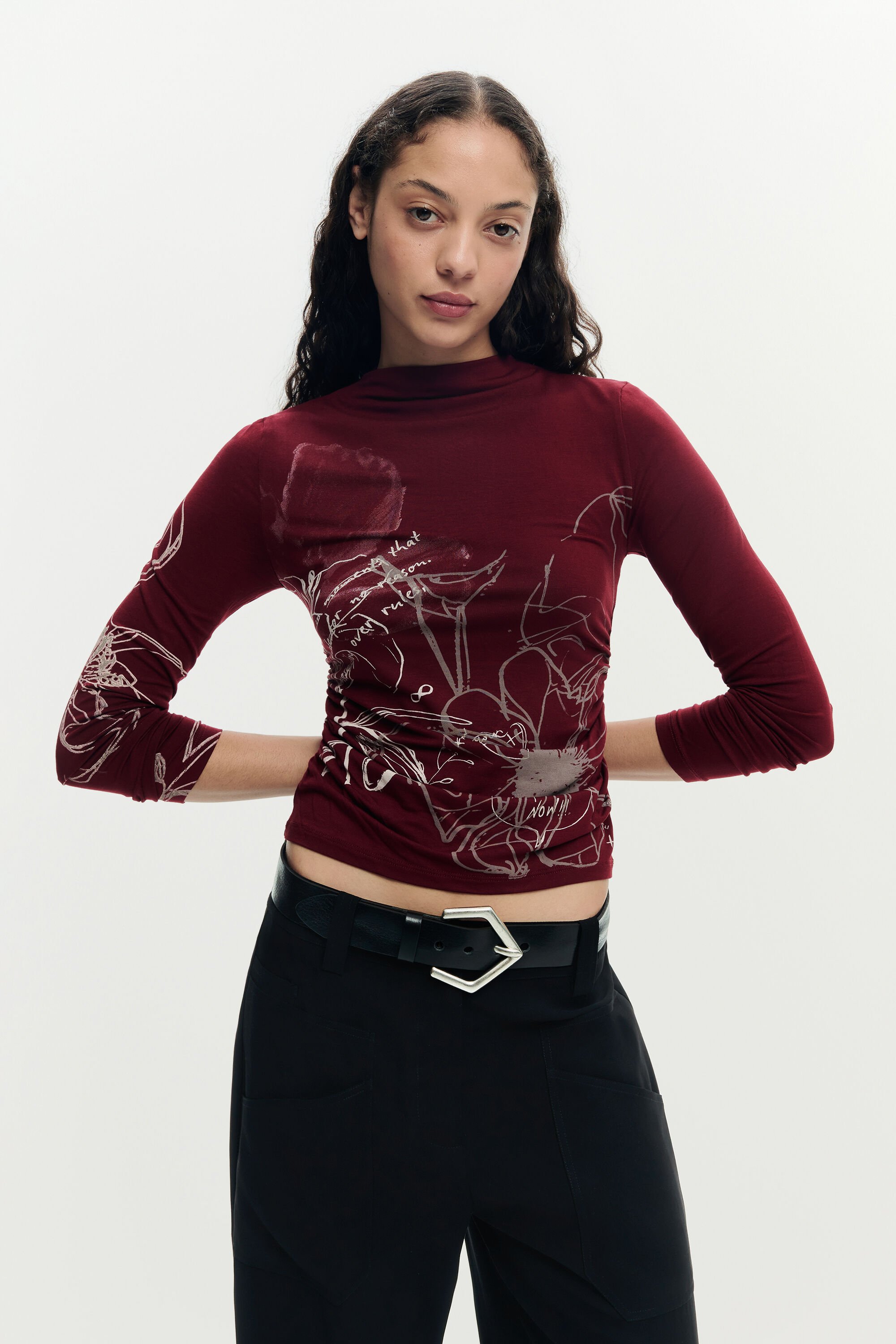 Printed long-sleeve t-shirt