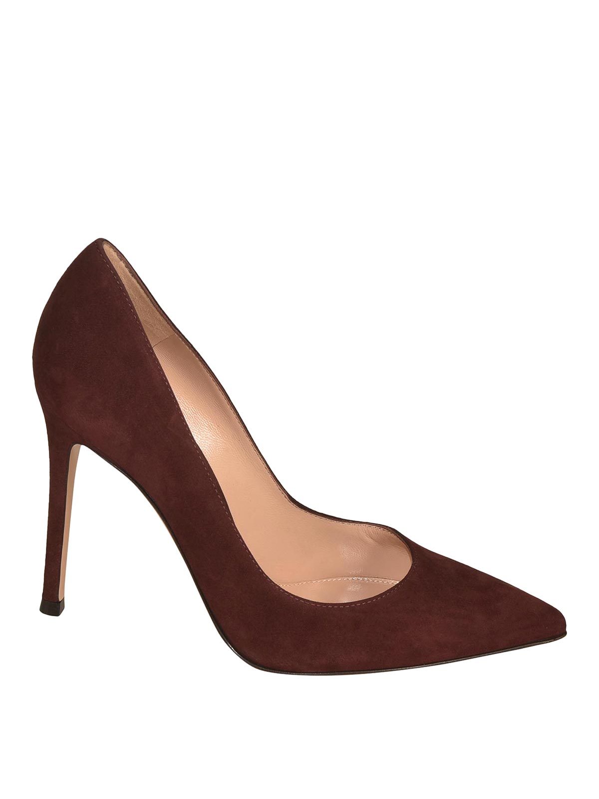 Court shoes