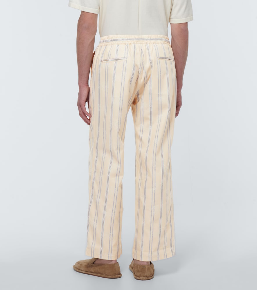 Floral jacquard pants