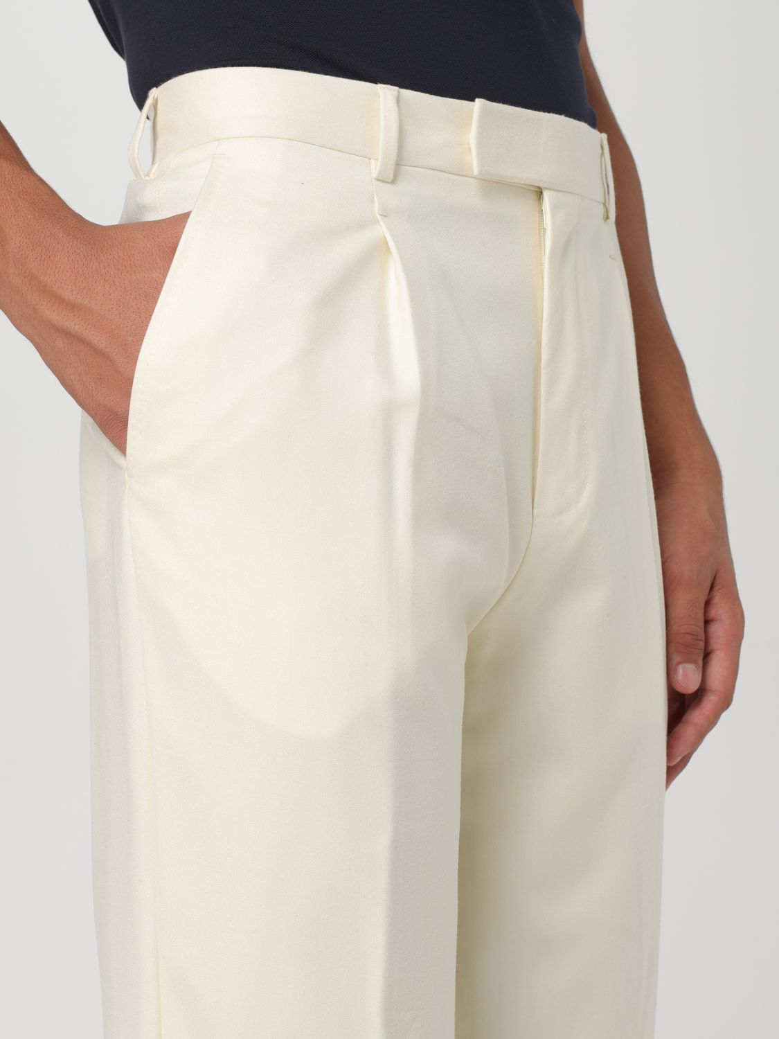 Tapered trousers - Neutrals