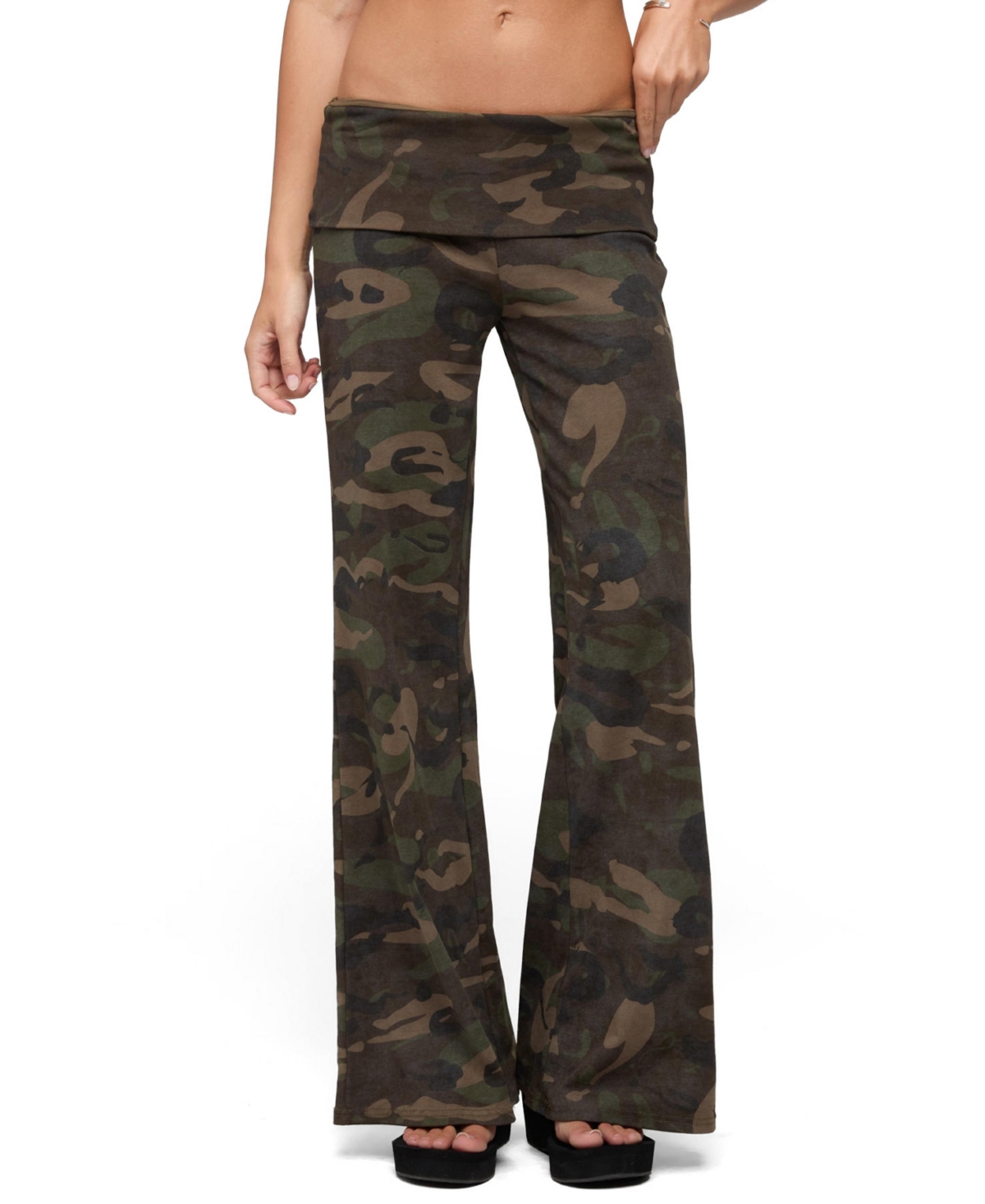 Women's Lumielle Camo Wide Leg Foldover Pants - Olive