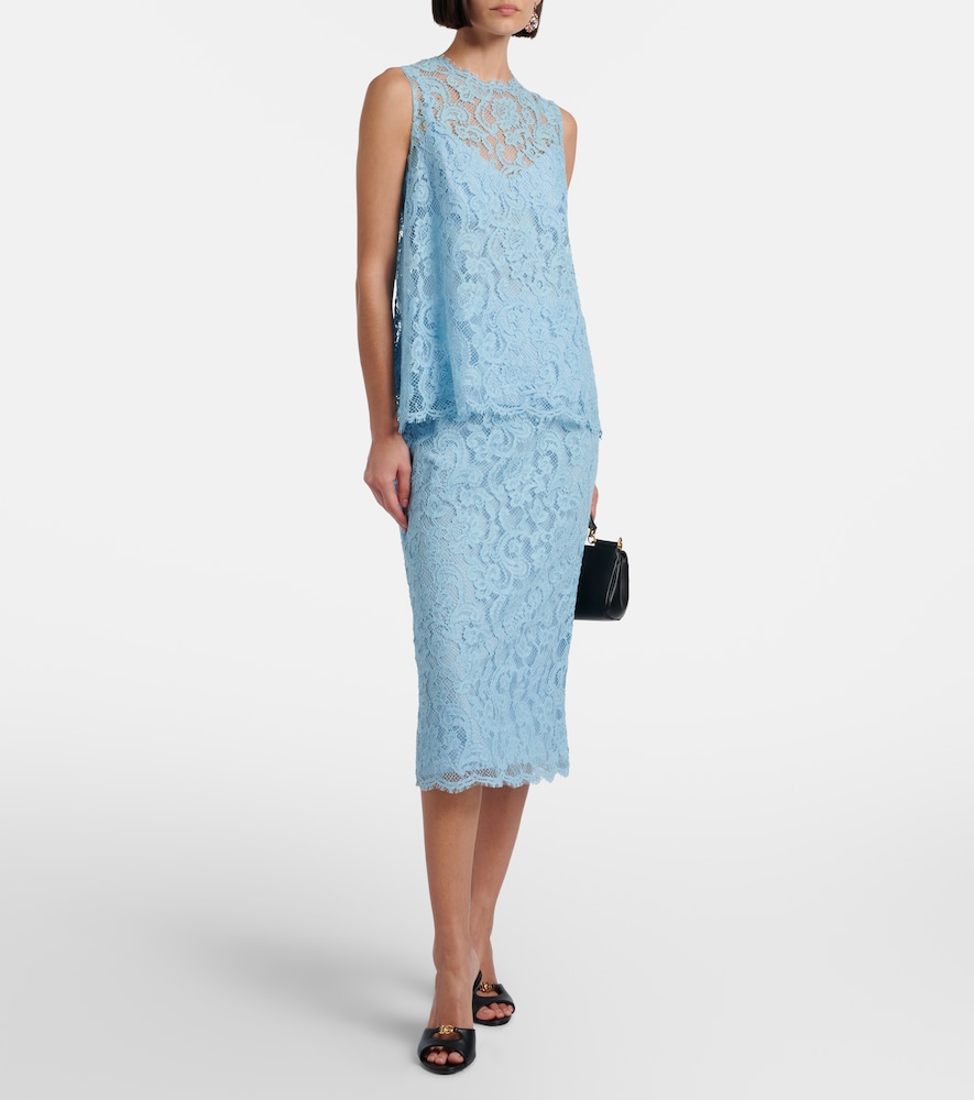 Lace pencil skirt