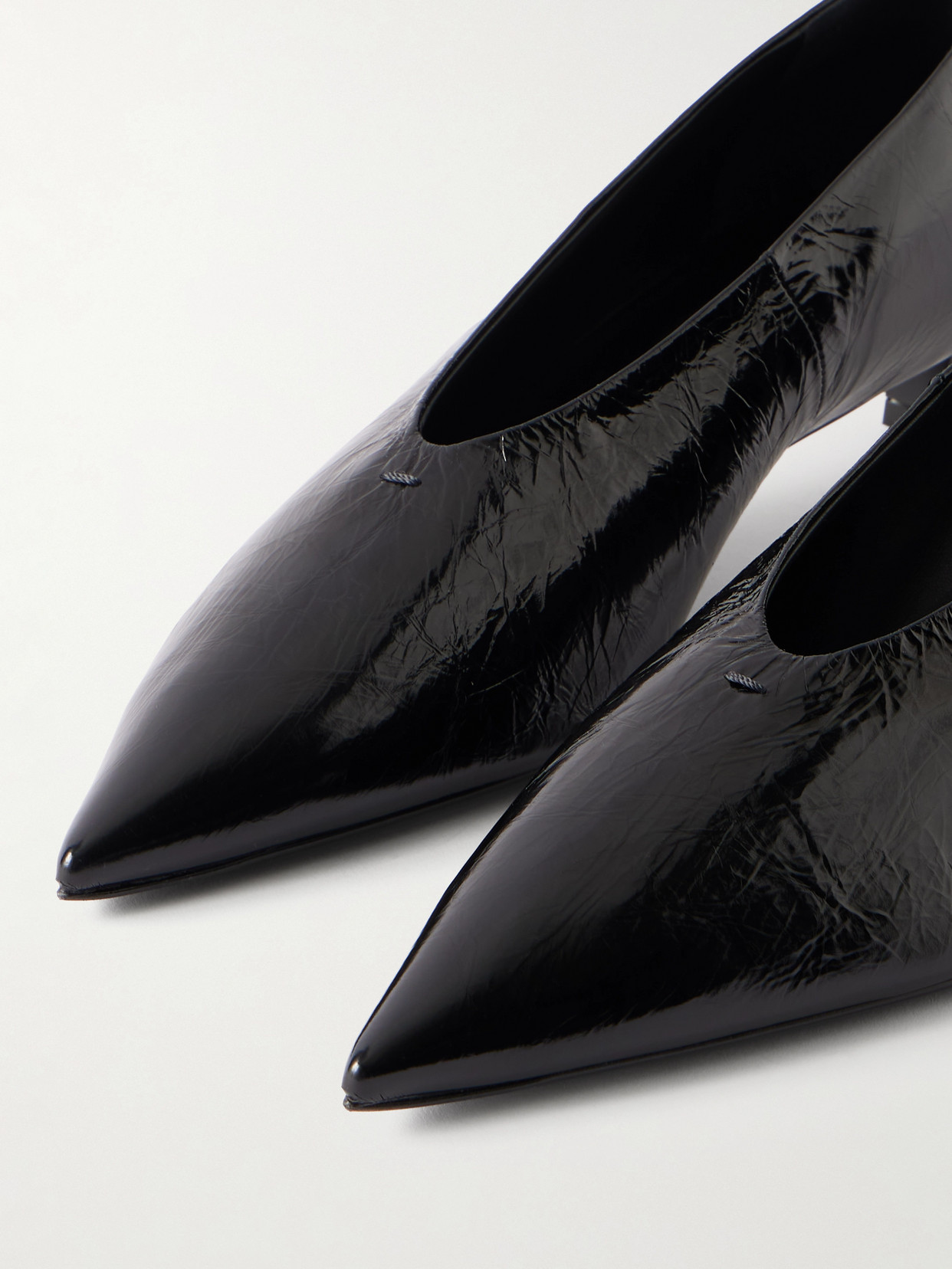 Crinkled Patent-leather Pumps - Black