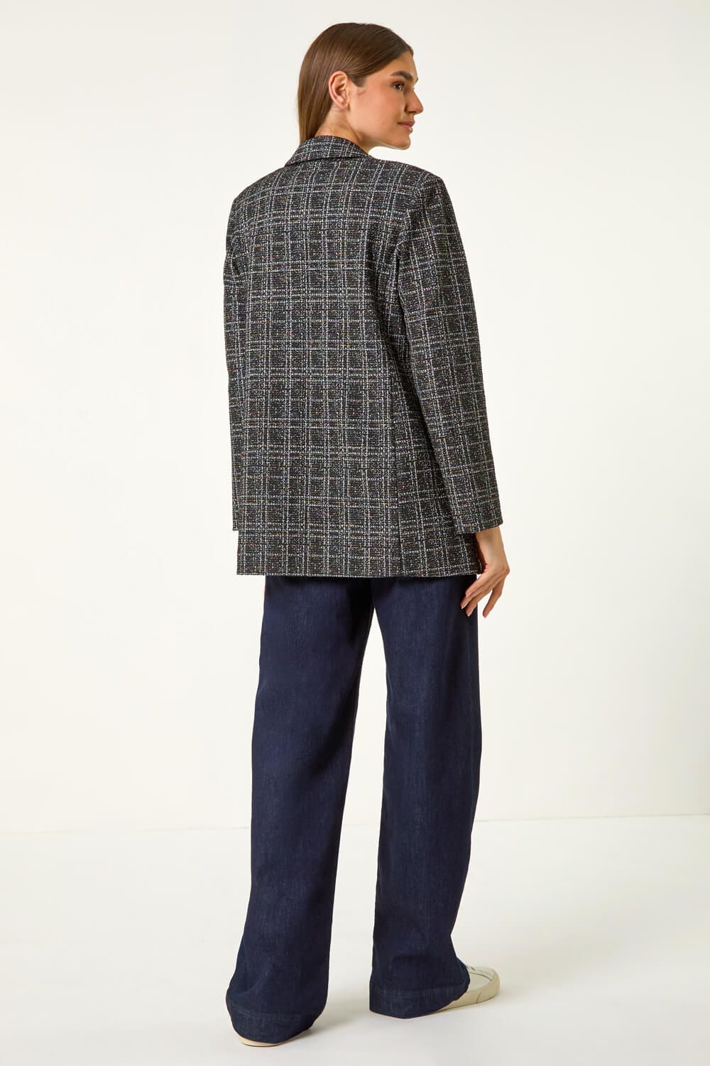 Roman Textured Longline Blazer In Black