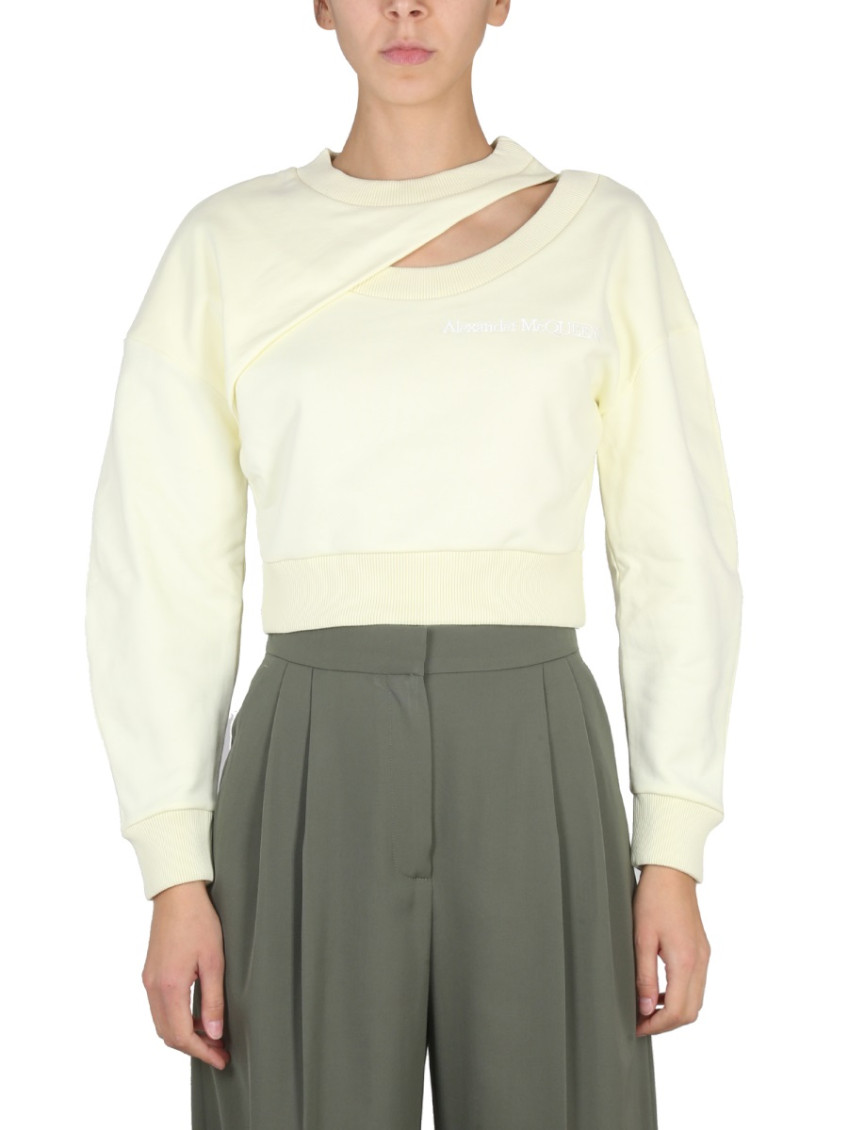 Beige Solid Crew Neck Sweatshirt