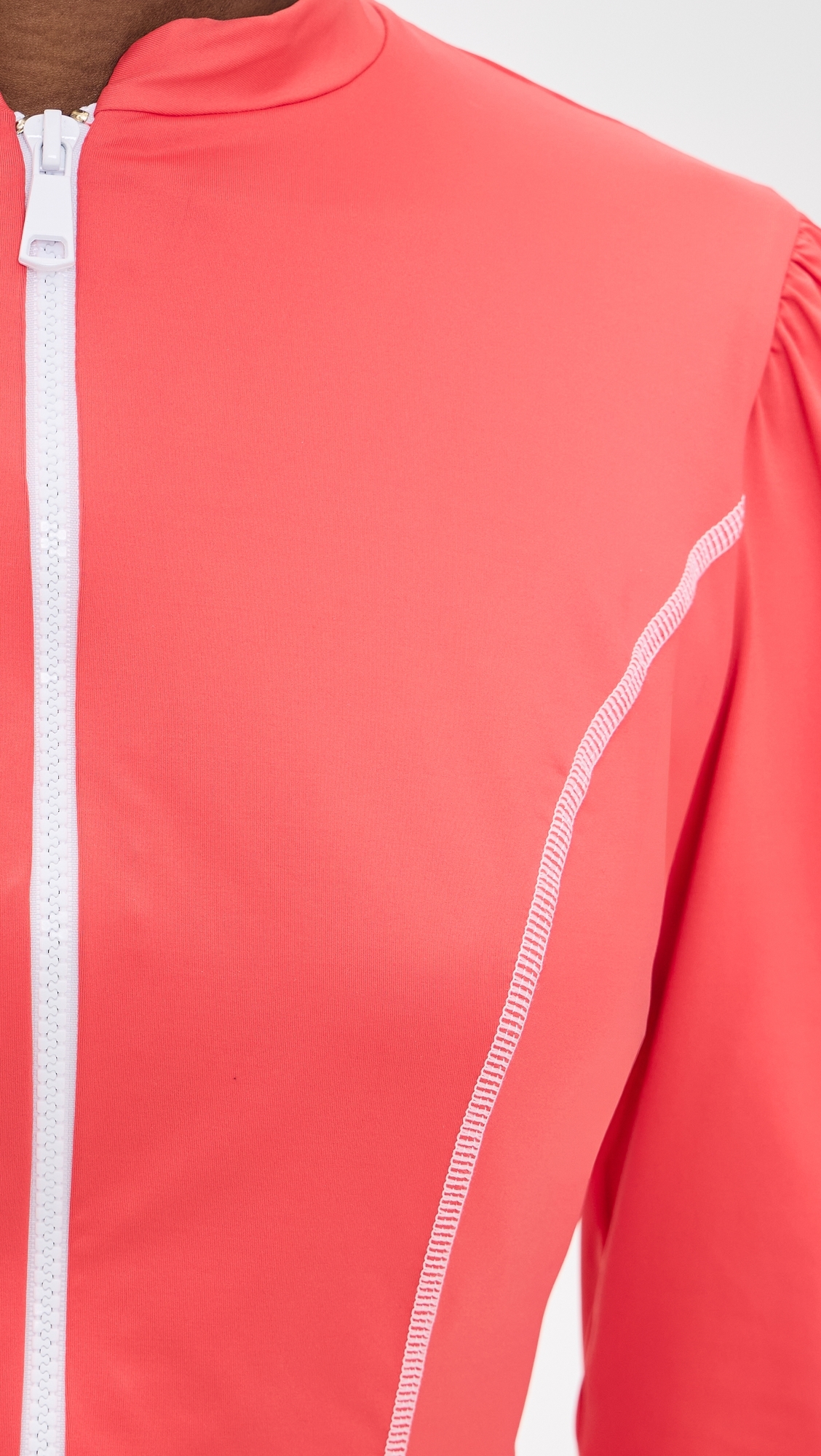 The Alexia Rashguard Top Coral