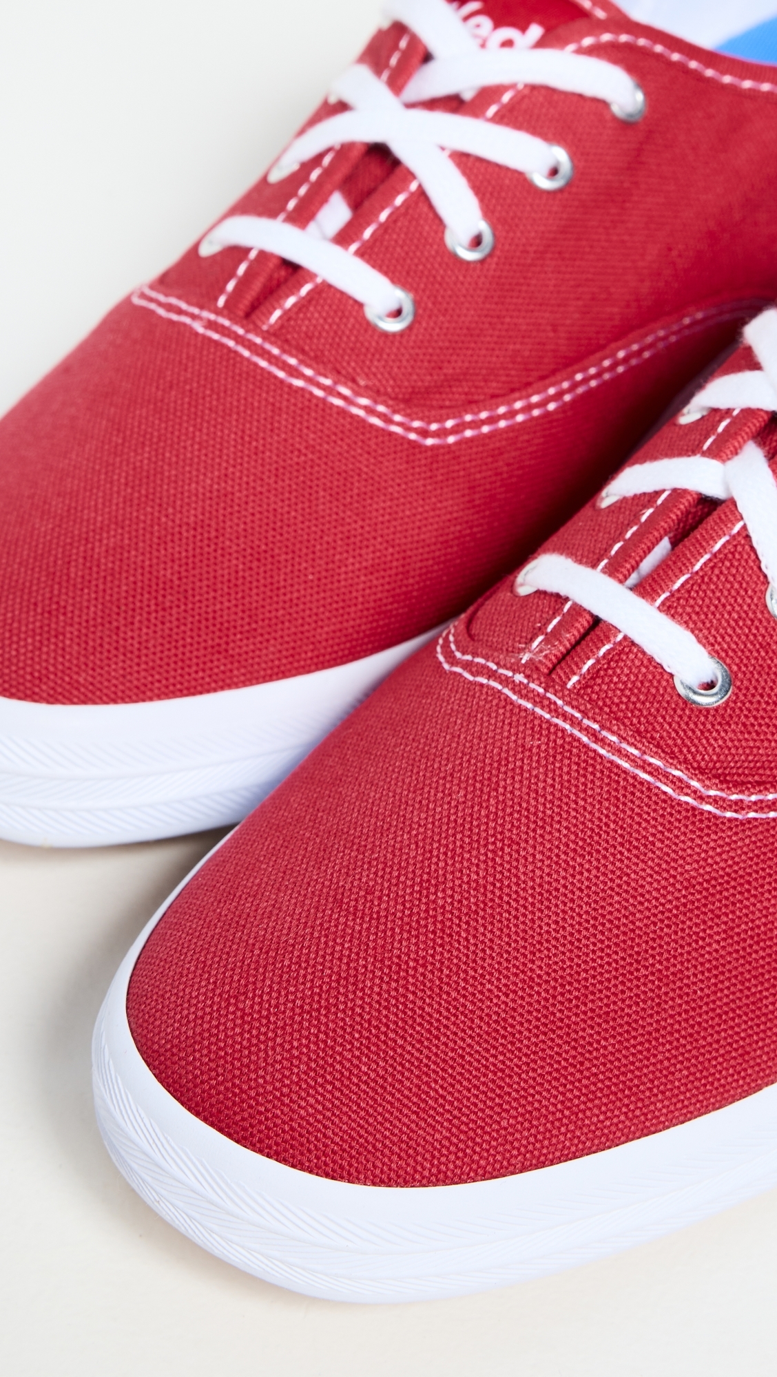 Champion Canvas Sneakers Red
