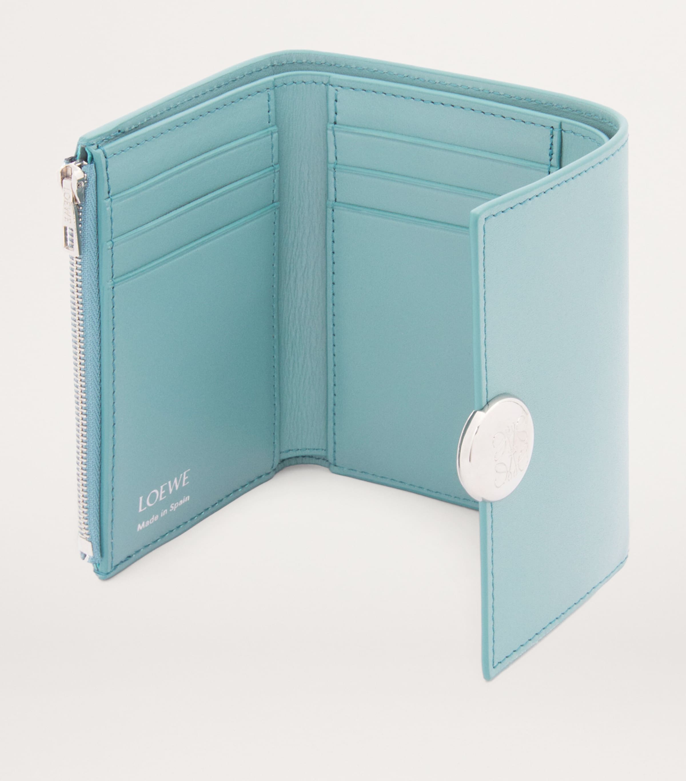 Leather Vertical Pebble Wallet