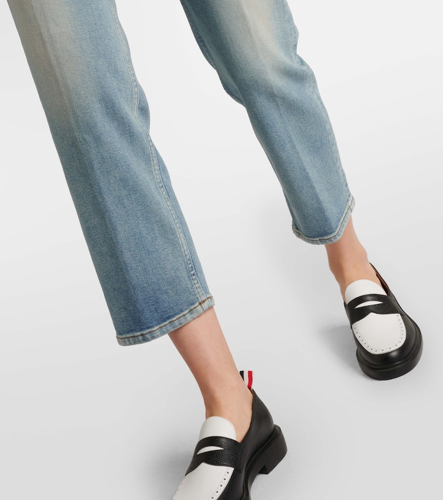 Mid Rise Stove Pipe straight jeans