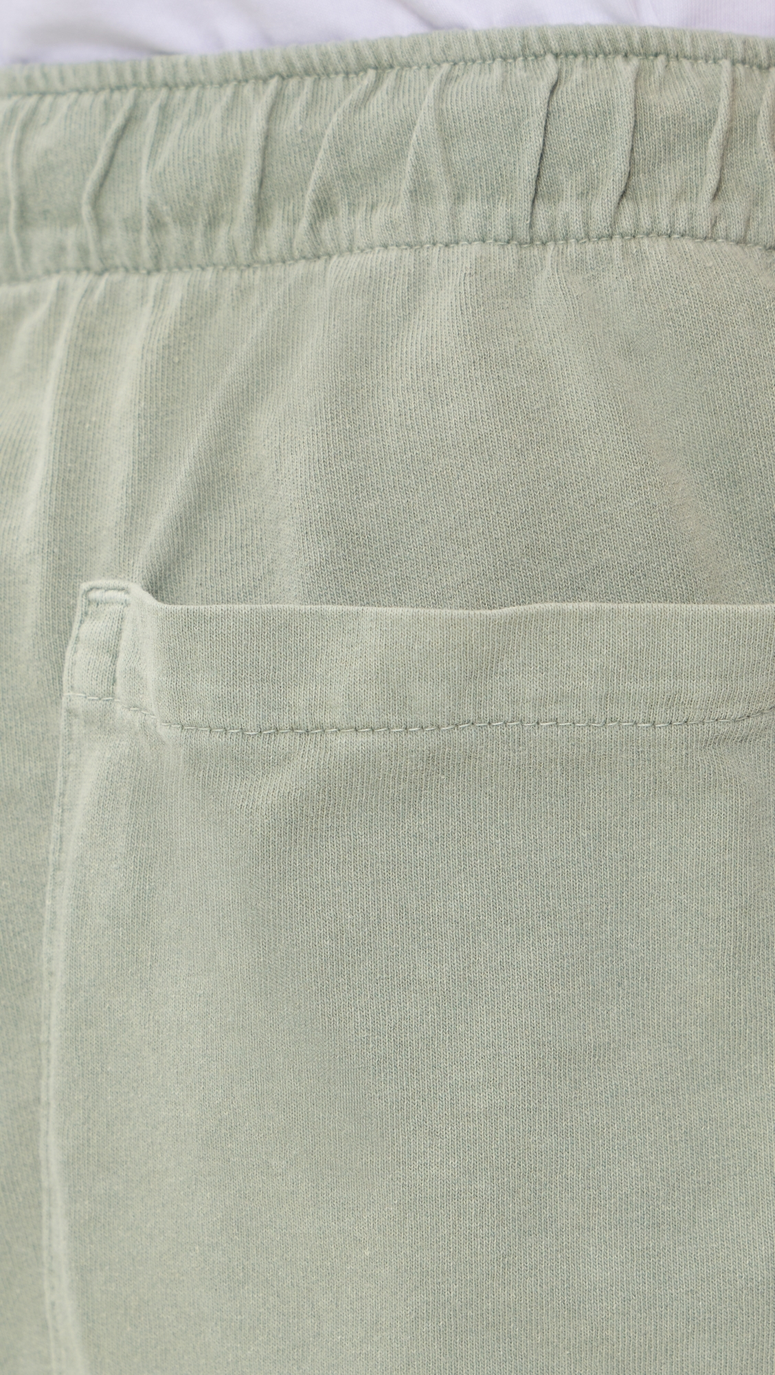 Featherweight Caza Knit Shorts 6.75 Riverstone