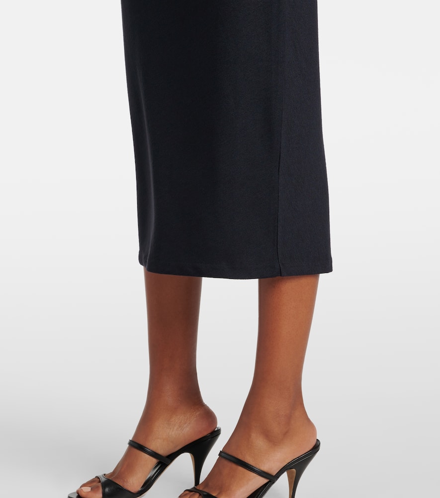Sleeveless midi dress