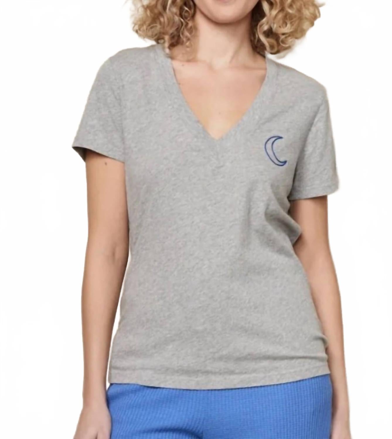 V-Neck Moon Embroidery Short Sleeve Tee In Heather Grey