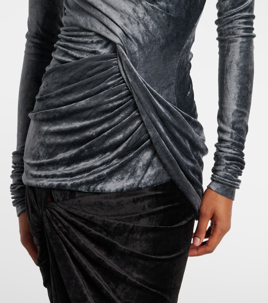 Magnetic draped velvet top