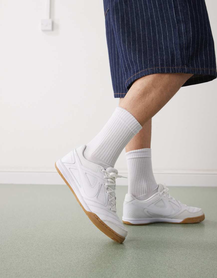 Gato sneakers in white and black