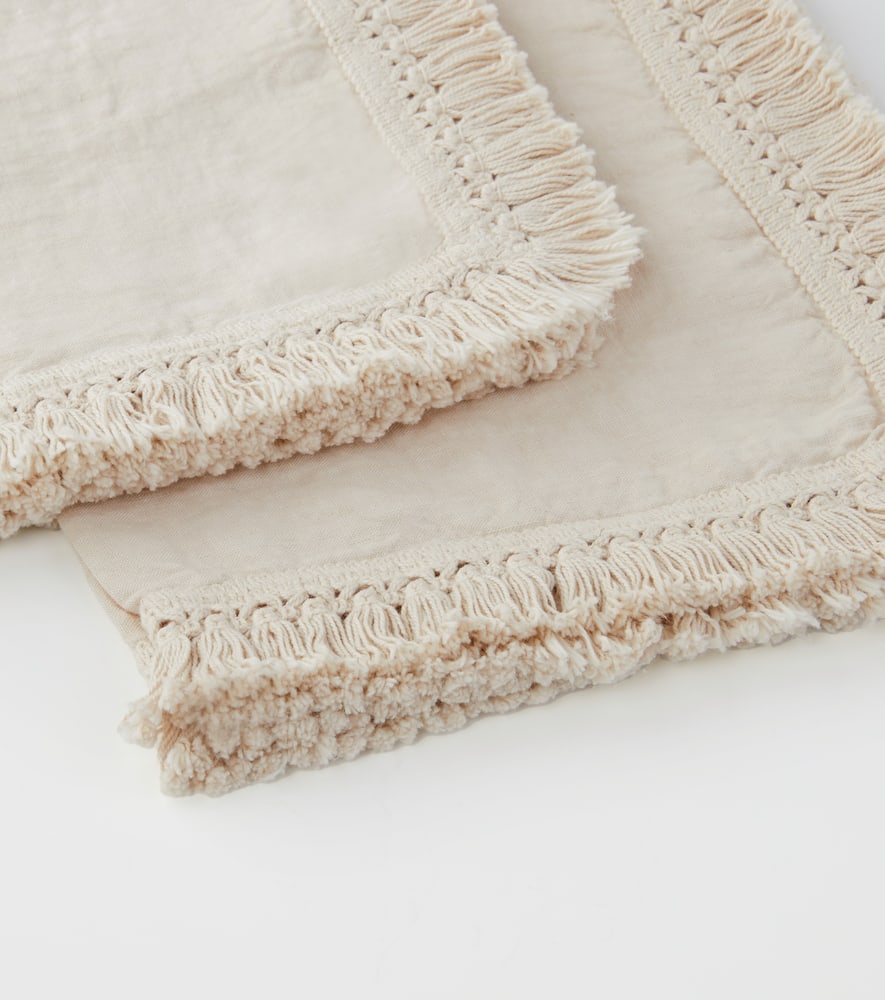 Set of two fringed napkins