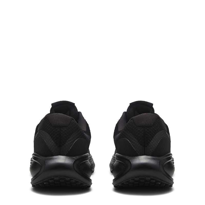 Women's Revolution 8 Running Shoes (Black/Black)
