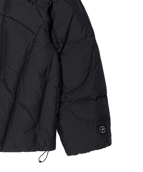 LM SOLID GEOMETRY DUCK DOWN JUMPER