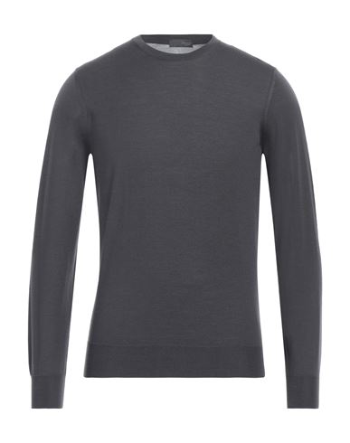 Man Sweater Lead