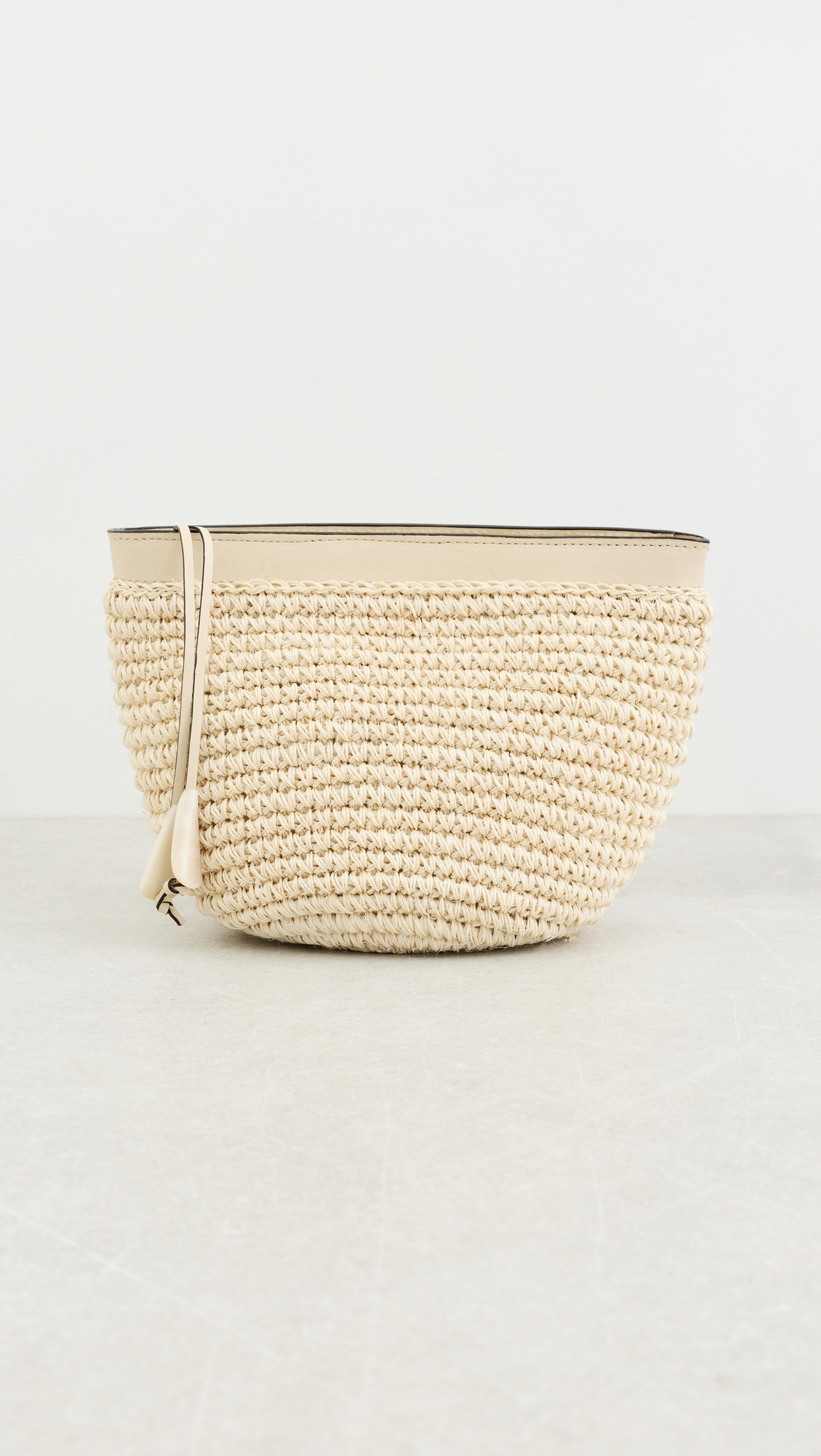 The Medium Zip Clutch Natural/Oyster One Size