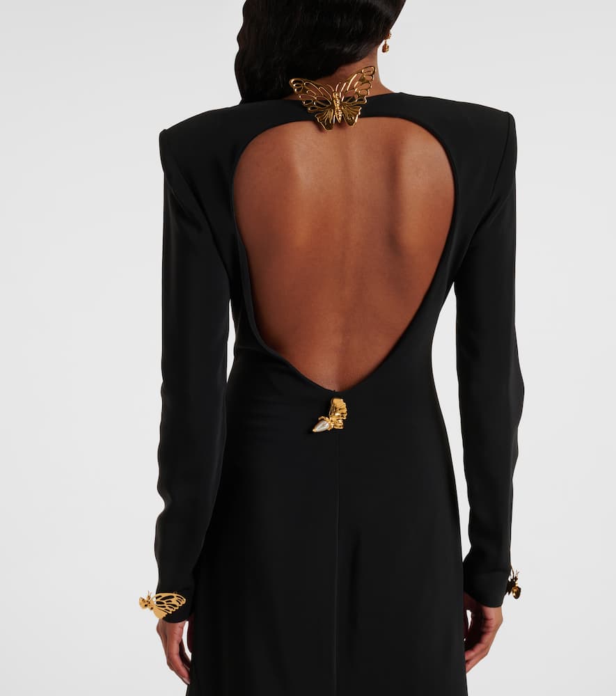 Open-back gown