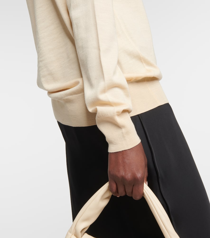 Wool sweater