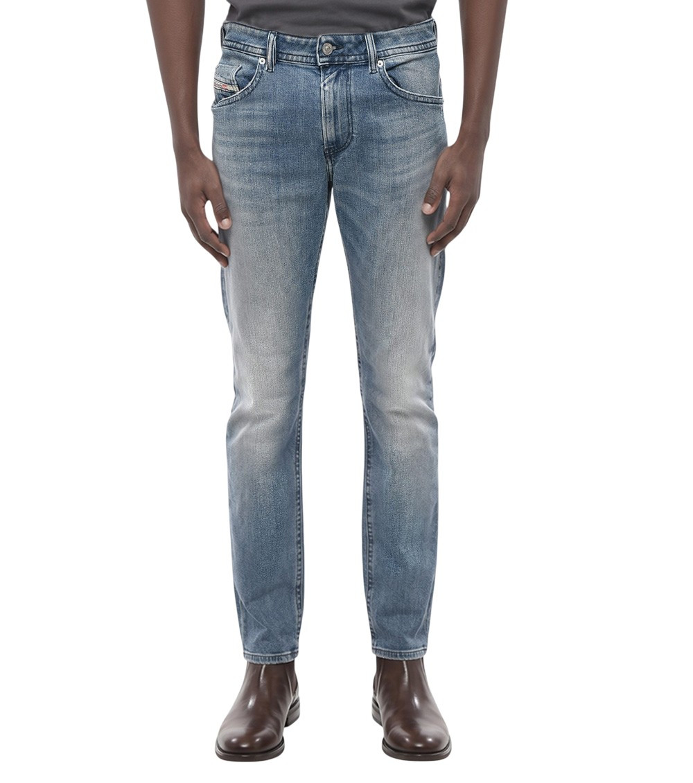 Blue Solid Regular Jeans