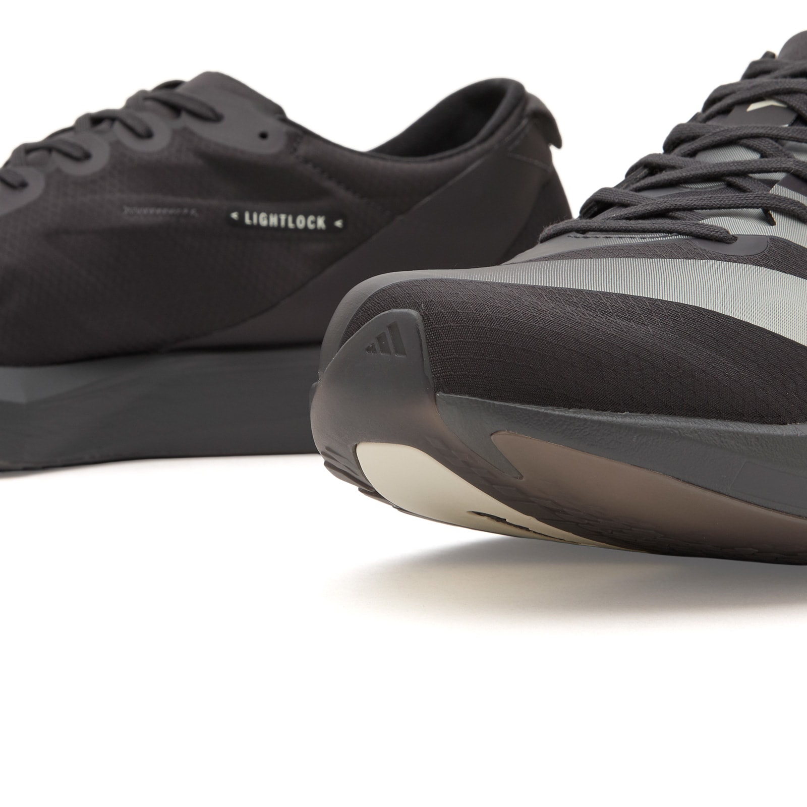 Men's Adios 9 Sneaker in Black