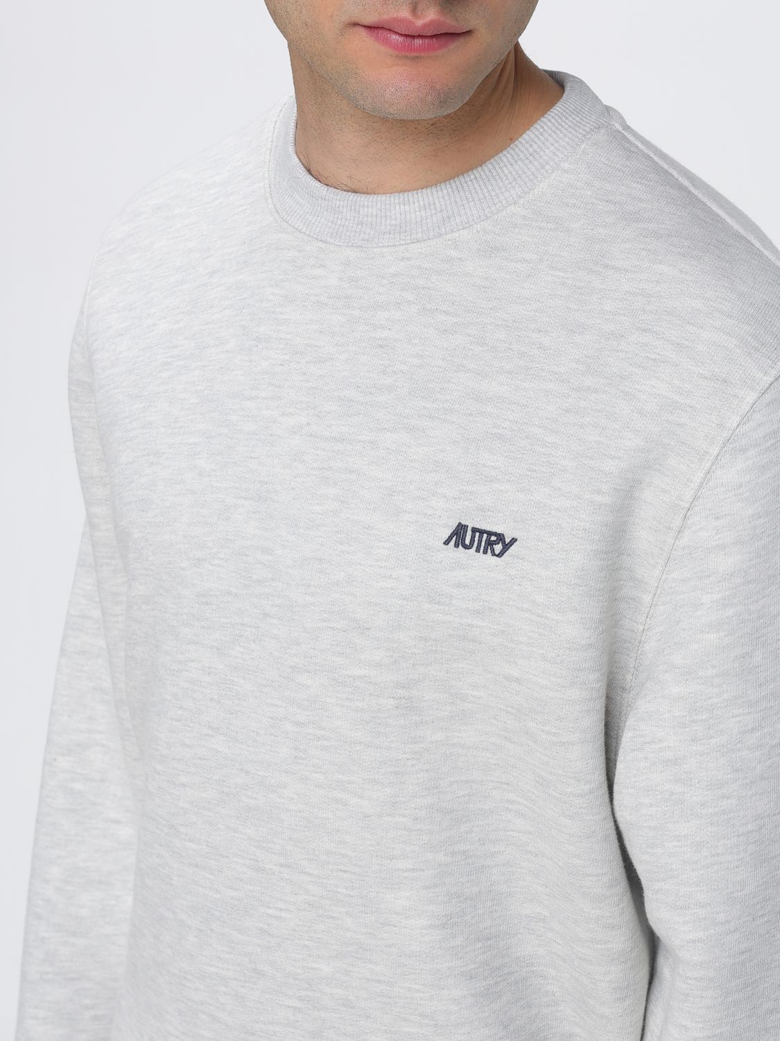 Logo Embroidery Sweatshirt