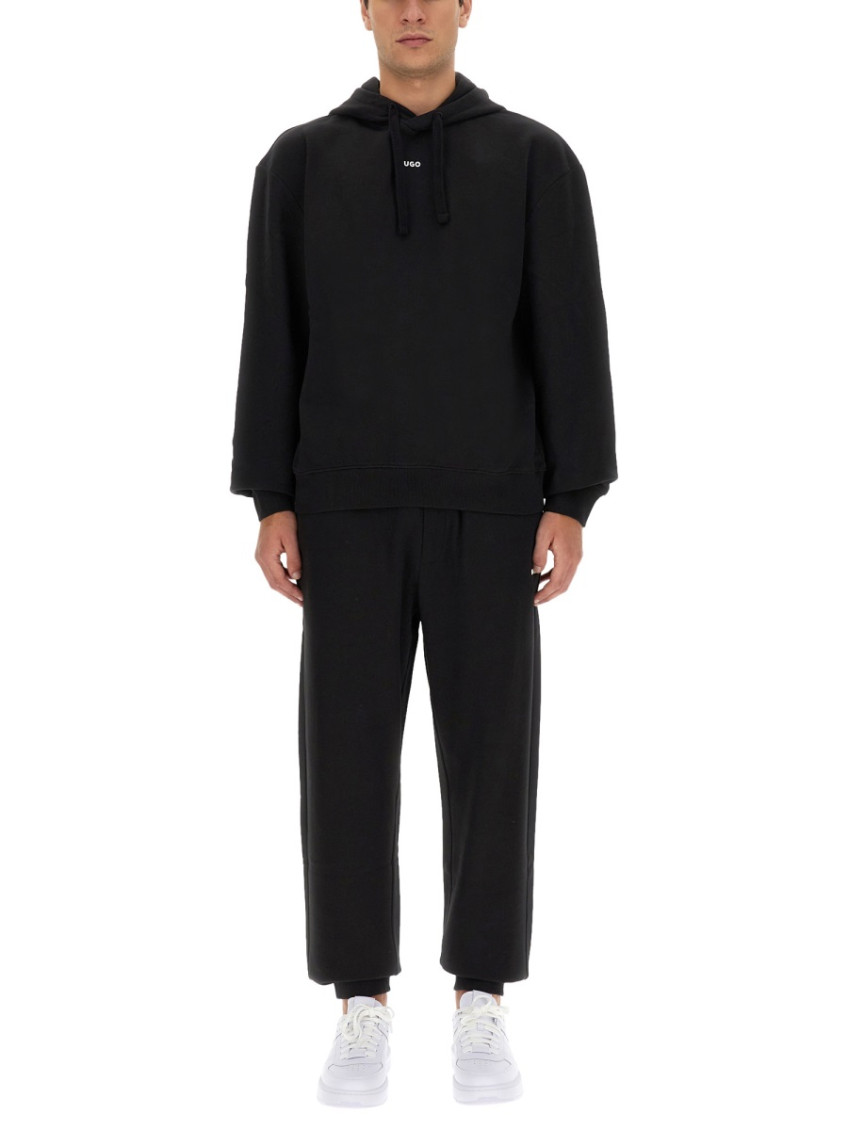Hugo - hooded sweater "dapo dayote