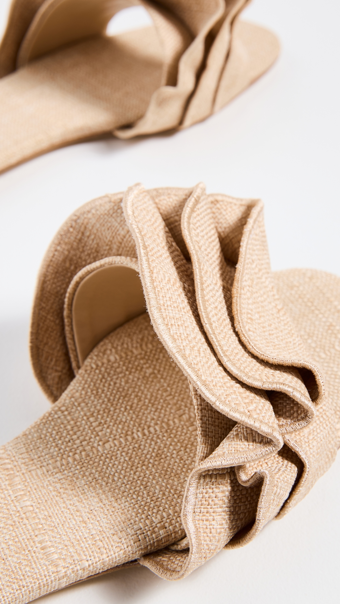 Ivy Ruffle Sandals Beige/Beige