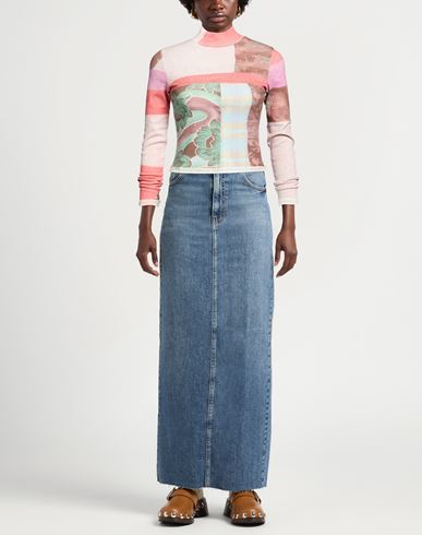 Woman T