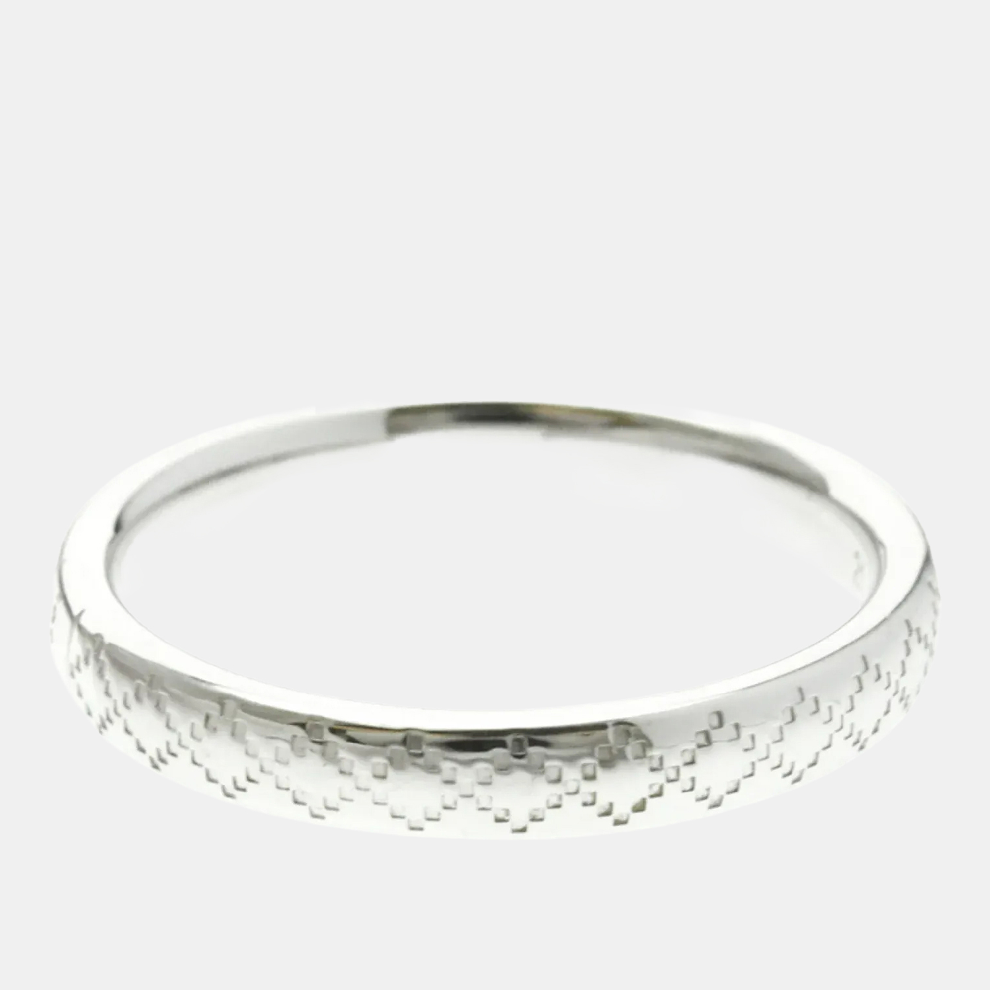 Gucci Diamantissima 18K White Gold No Stone Band Ring