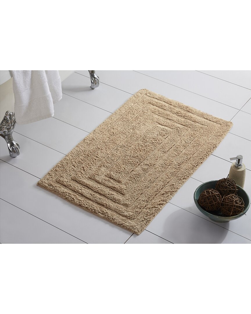 Knightsbridge Racetrack Bath Rug