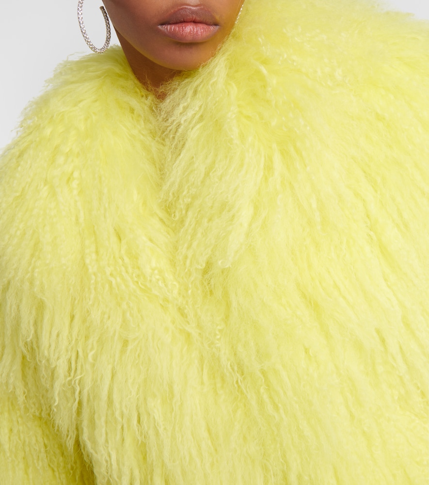Faux fur cropped coat
