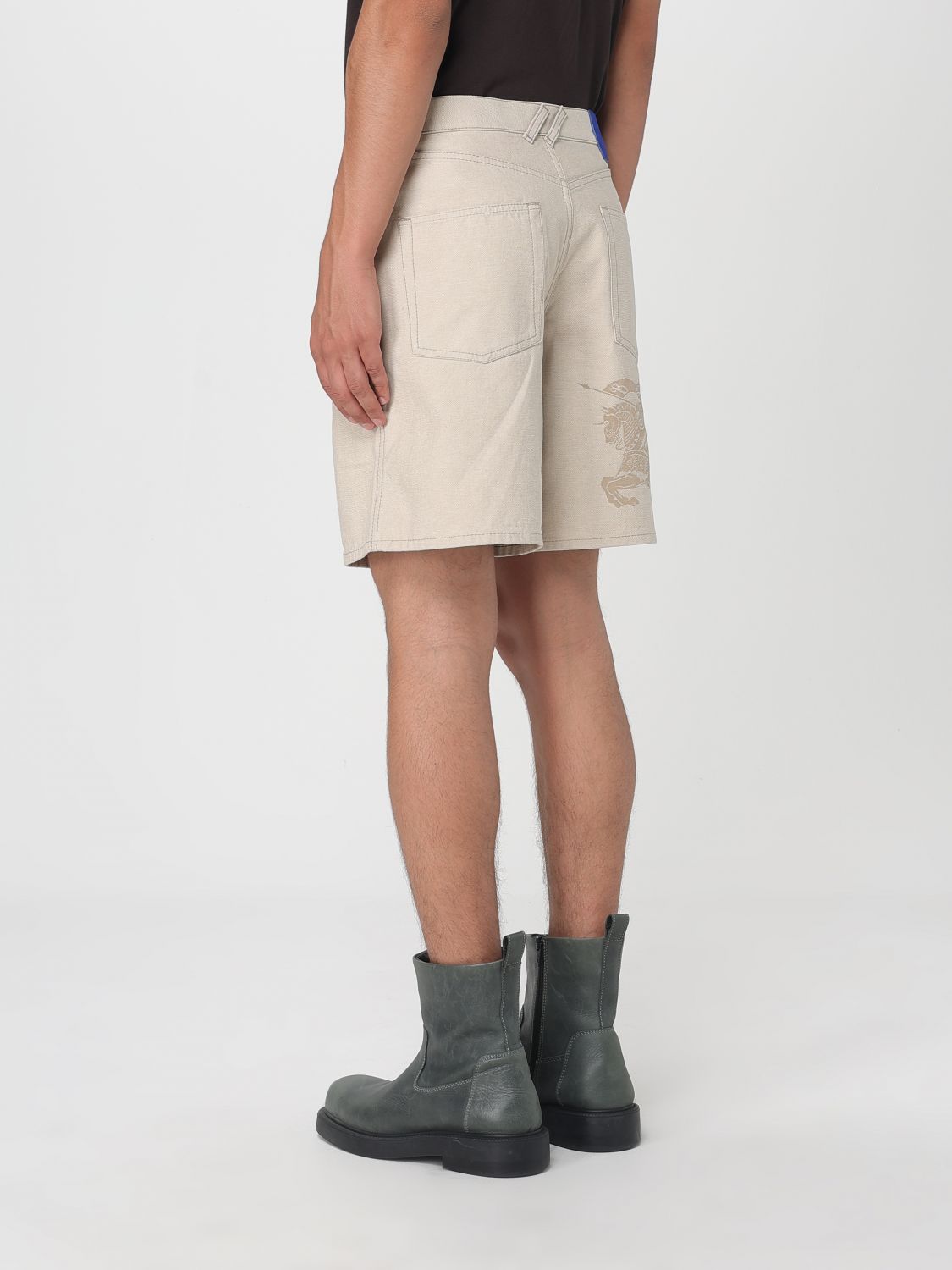 Short Men color Beige