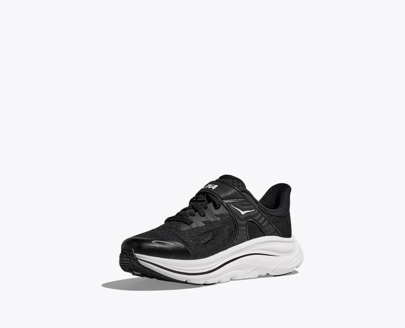 HOKA Clifton 10 Shoes in Black/White