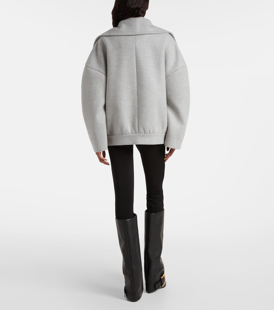 Oversized wool and cashmere peacoat