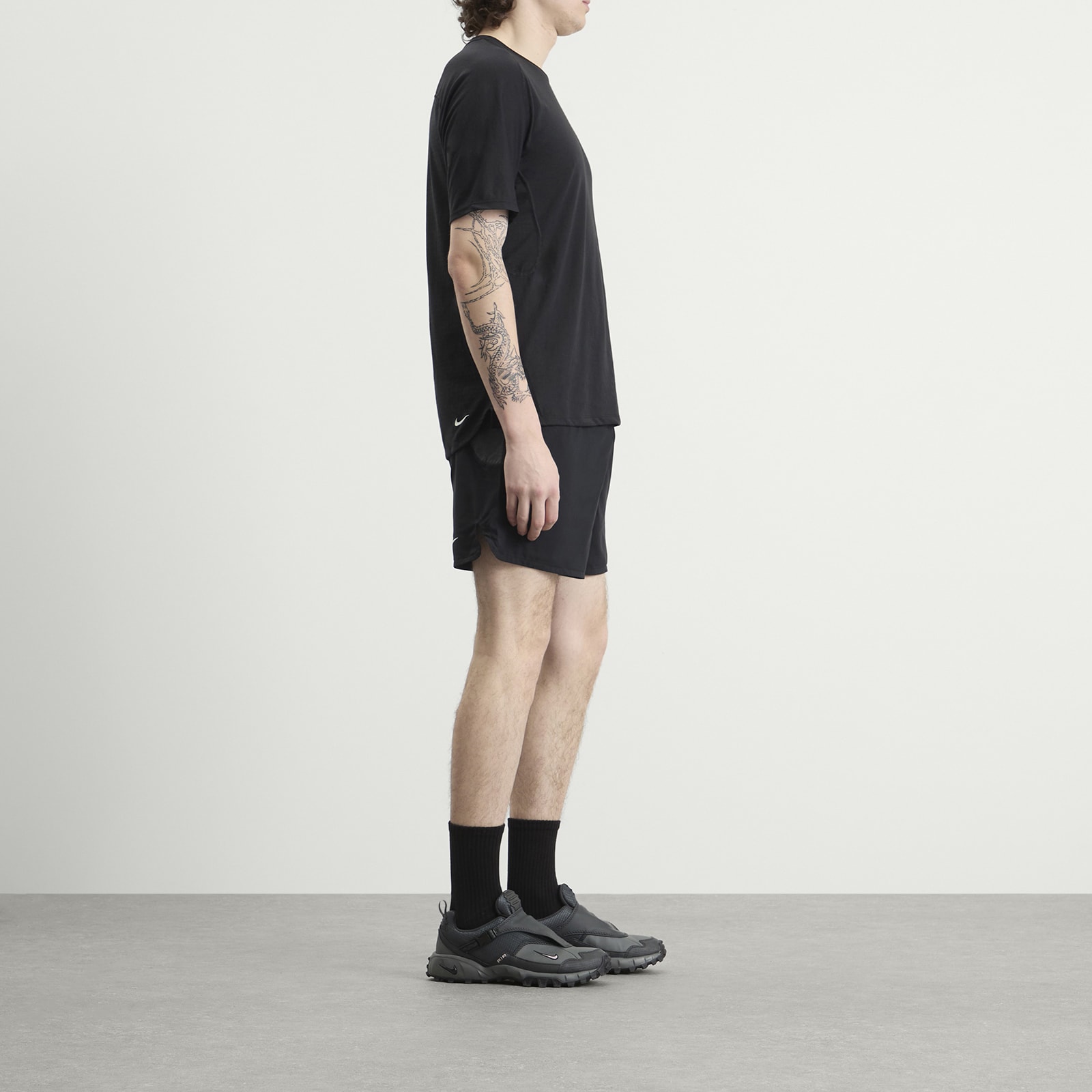 Men's ACG 5" Short in Black/Anthracite/Summit White