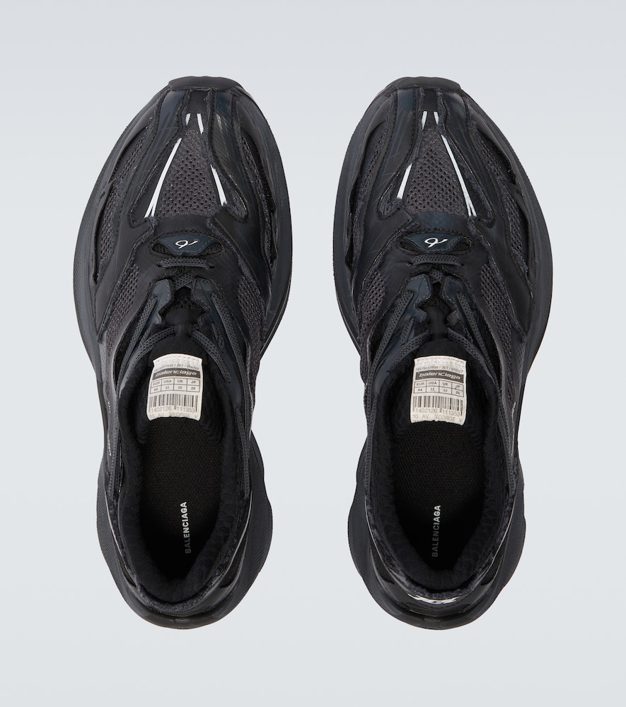 Jet sneakers